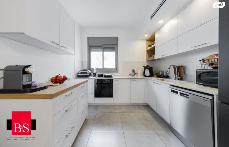 דירה, הרב נריה 3, קרית השרון, נתניה