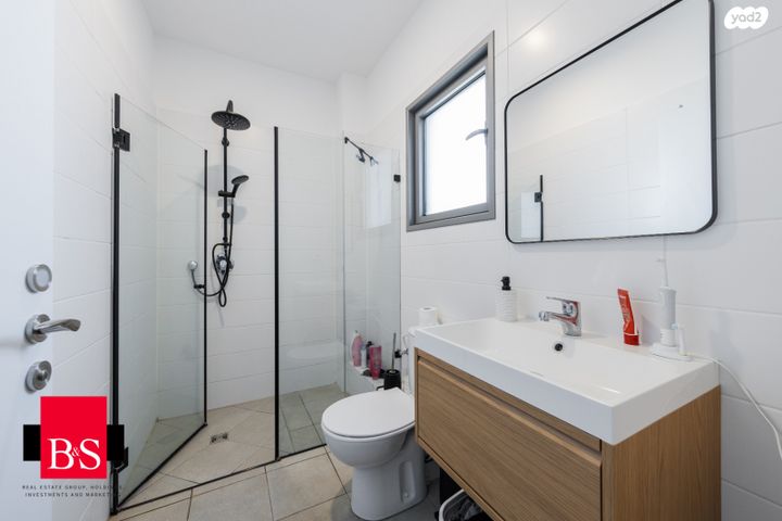 דירה, הרב נריה 3, קרית השרון, נתניה