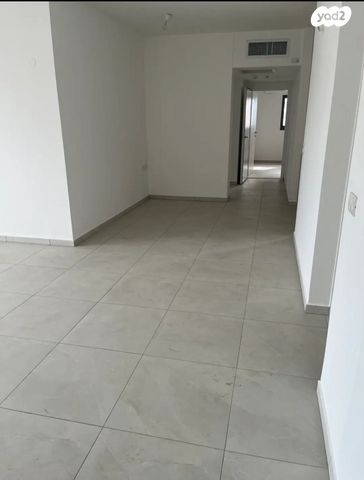 דירה, אמנון ליפקין שחק, רמת הדר, גבעת שמואל