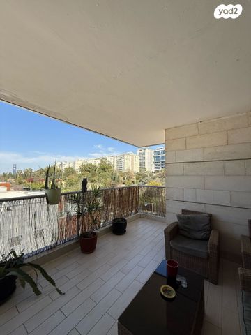 דירה, אזורי חן, גימל החדשה, תל אביב יפו