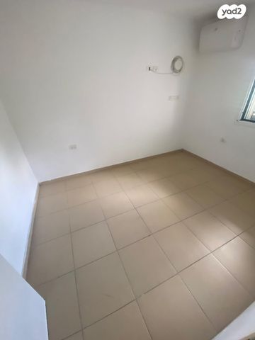 דירה, תל מונד