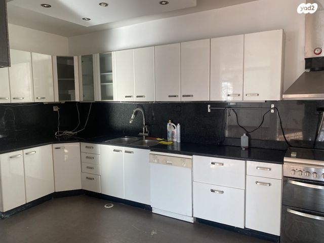 דירת גן, הנמר, מלחה, מנחת, ירושלים