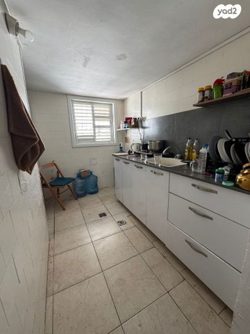 טריפלקס, האורגים 18, בת ים