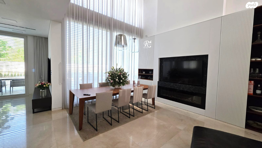 בית פרטי/ קוטג', סביון