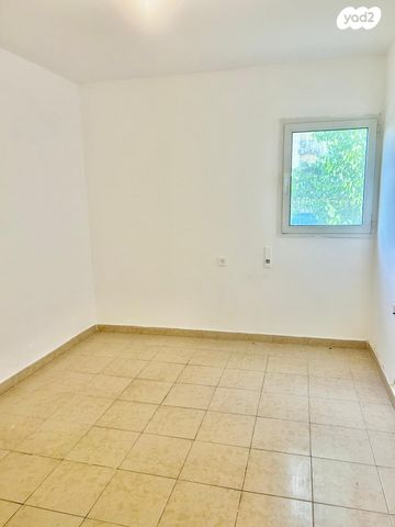 שדרות בן גוריון 15