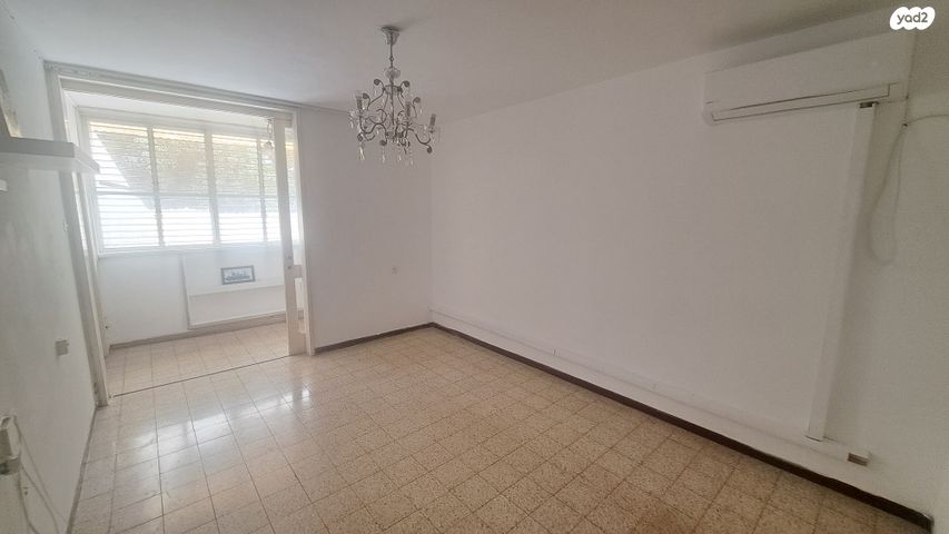 דירה, טרומפלדור, צפון מזרח מרכז העיר, נתניה