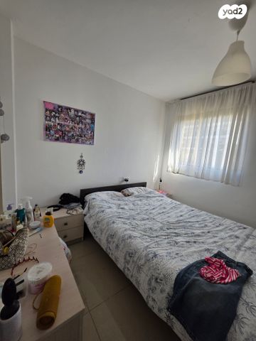 דירה, ז'בוטינסקי 3, צור שלום, קרית ביאליק