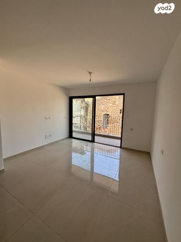 דירה, דרך שלמה, נווה שאנן, תל אביב יפו