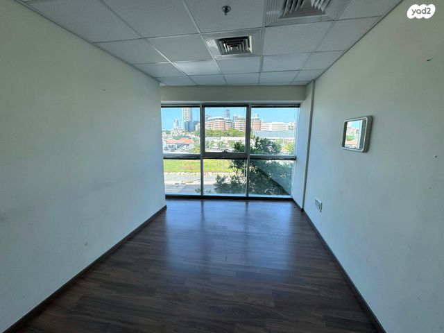 משרדים, דרך קיבוץ גלויות, צפון יפו, המושבה האמריקאית-גרמנית, תל אביב יפו