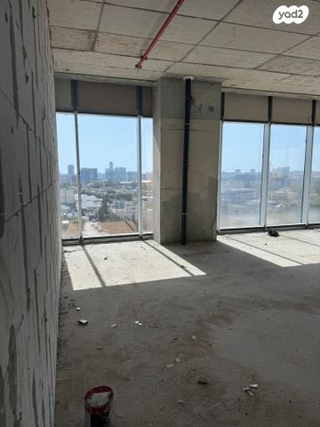 משרדים, בזל 10, פתח תקווה