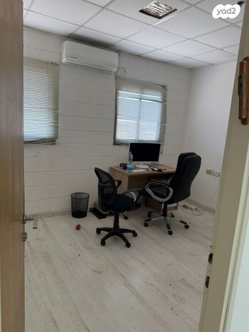 משרדים, מב"ת מערב, אזור תעשייה חדש, ראשון לציון