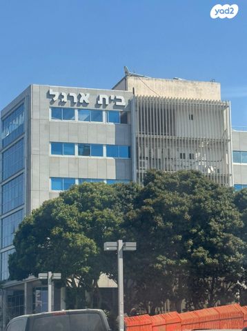 דרך קיבוץ גלויות 