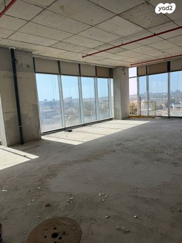 משרדים, בזל 10, פתח תקווה