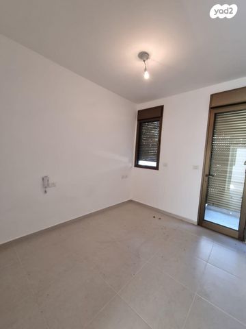 חנויות/ שטח מסחרי, יהודה הימית, צהלון, שיכוני חסכון, תל אביב יפו