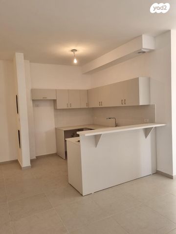 חנויות/ שטח מסחרי, יהודה הימית, צהלון, שיכוני חסכון, תל אביב יפו