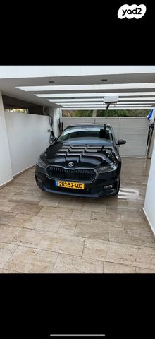 פאביה Style אוט׳ 1.5 (150 כ״ס)