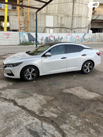 ניסאן סנטרה