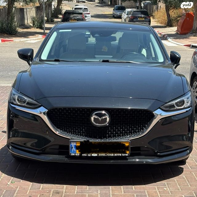 6 Luxury אוט׳ 2.0 (165 כ״ס) [2018-2025]