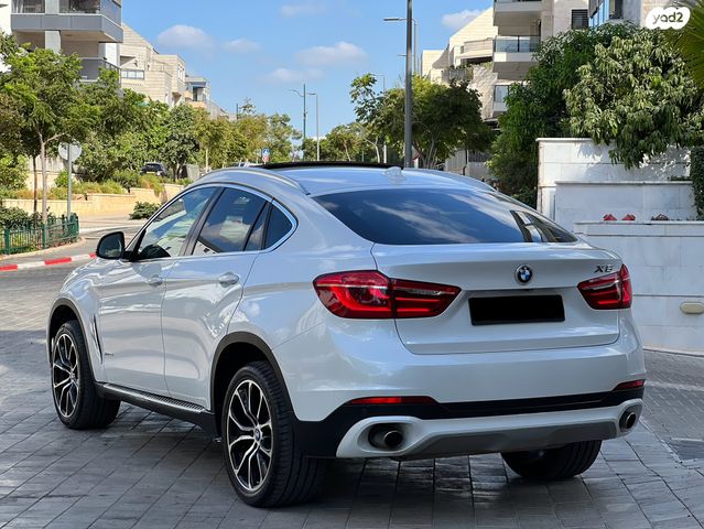 ב מ וו X6