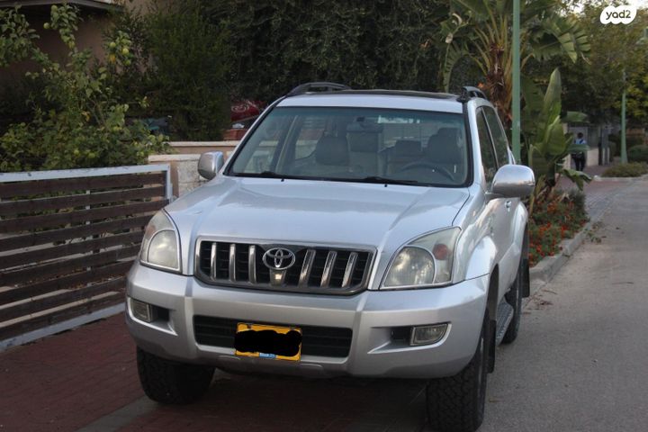טויוטה לנד קרוזר