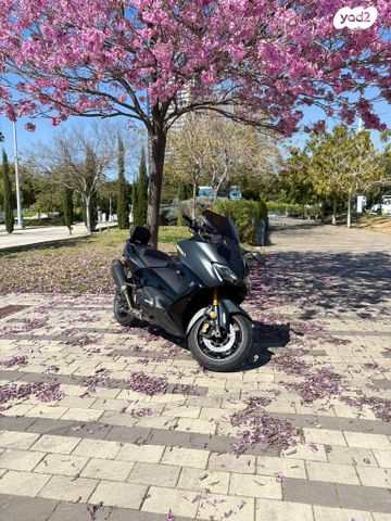 ימאהה T-Max 530