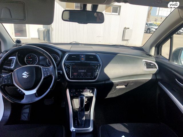 סוזוקי קרוסאובר