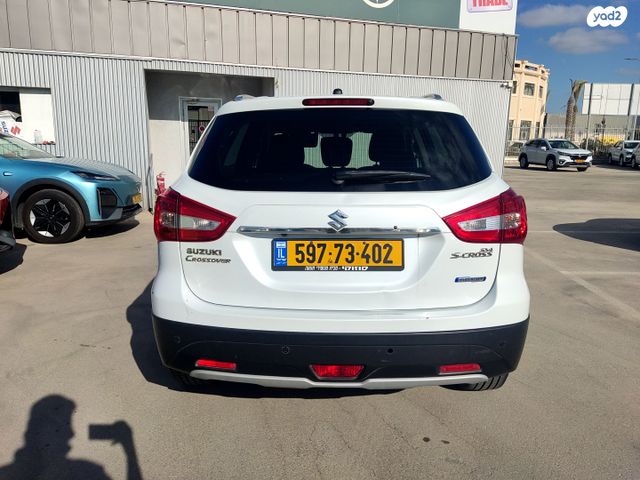 סוזוקי קרוסאובר