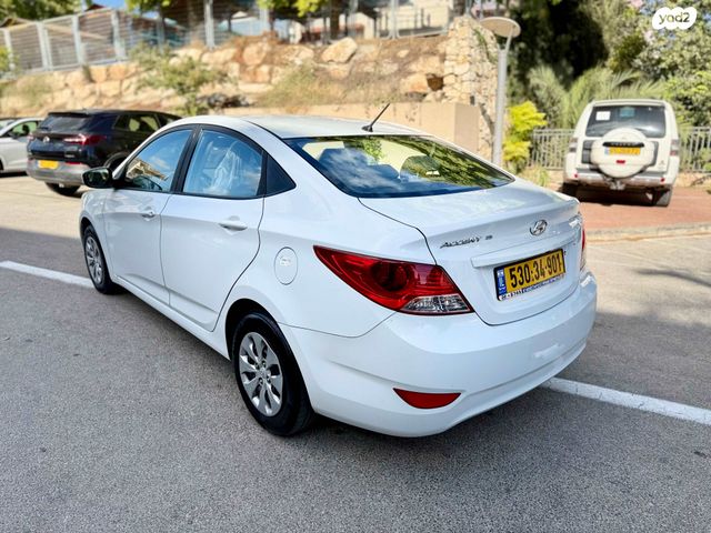 יונדאי אקסנט i25