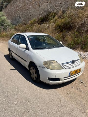 טויוטה קורולה