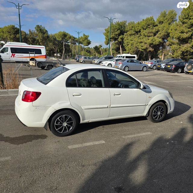 מודעת רכב קיה ריו