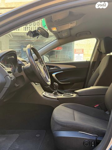 אופל אינסיגניה