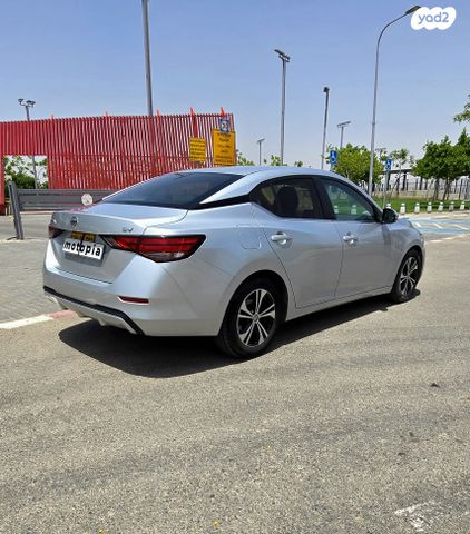 מודעת רכב ניסאן סנטרה 1