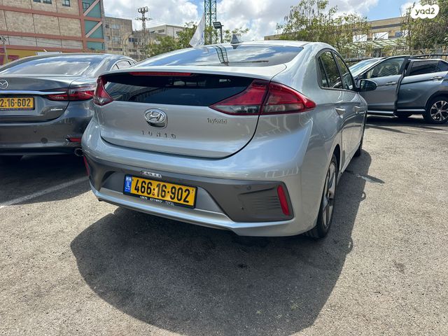 יונדאי איוניק