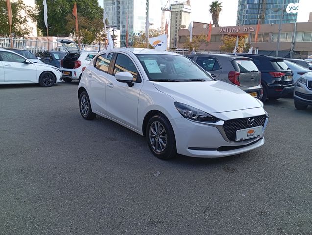 מודעת רכב מאזדה 2