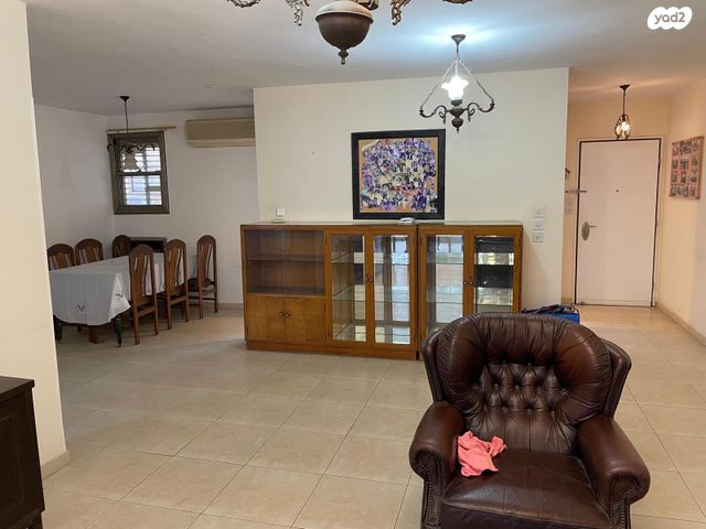 דירה, יאיר שטרן 9, נווה אמירים, הרצליה