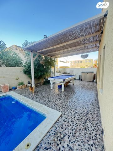 בית פרטי/ קוטג', סמטת דקל דום 18, באר אורה, באר אורה