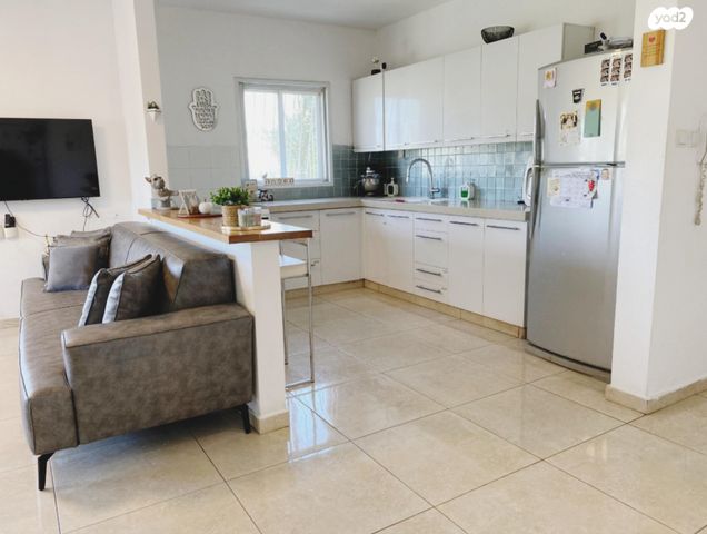 דירה, שדרות דואני 8, נאות בגין, לב יבנה, יבנה