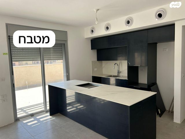 גג/ פנטהאוז, בית אשל 17, צפון יפו, המושבה האמריקאית-גרמנית, תל אביב יפו