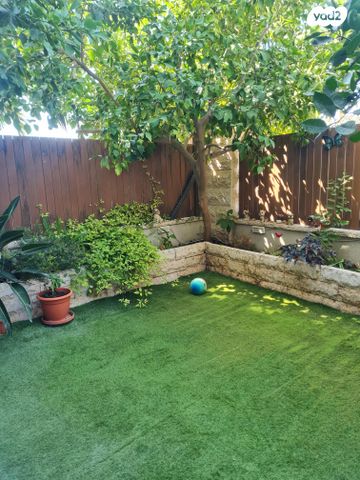 דירת גן, הערבה 5, רובע ג', אריאל