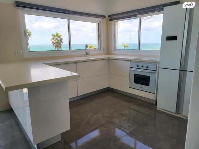 דירה, דרך בן גוריון 109, דרום מערב ותיק, בת ים