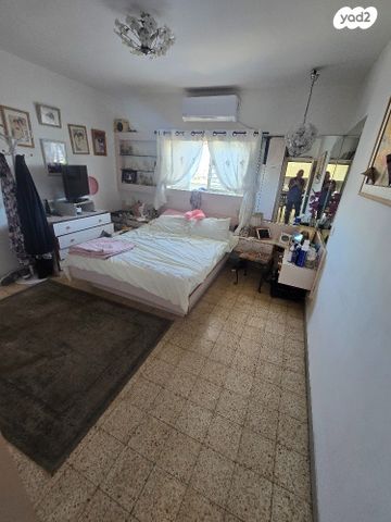 גג/ פנטהאוז, רוטשילד 27, הגבול רוטשילד, בת ים