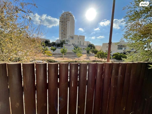 דירת גן, חשוון, הכרמים, מודיעין מכבים רעות