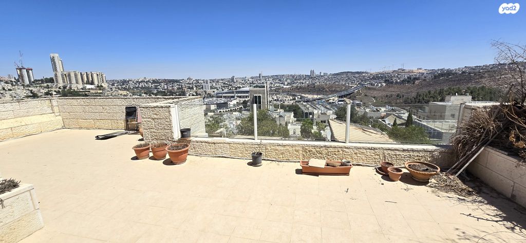 גג/ פנטהאוז, הדישון, מלחה, מנחת, ירושלים