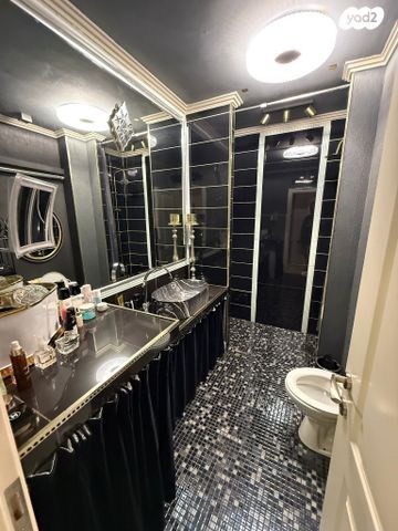 דירת גן, הצדף, עג'מי, גבעת העליה, תל אביב יפו