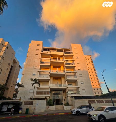 דירה, שדרות טום לנטוס 27, קרית השרון, נתניה