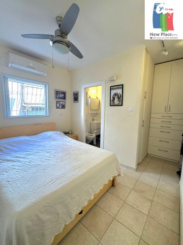 דירה, חנה סנש 23, גבעת הרמבם, גבעתיים