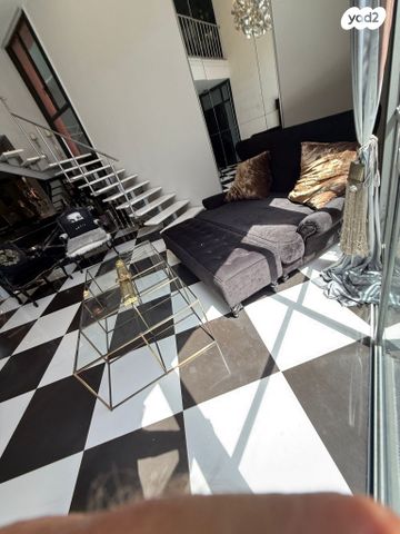 דירת גן, הצדף, עג'מי, גבעת העליה, תל אביב יפו