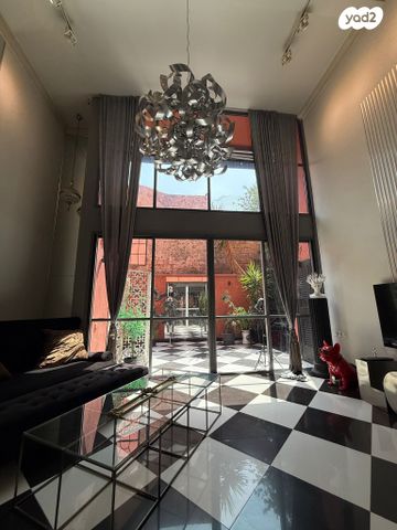 דירת גן, הצדף, עג'מי, גבעת העליה, תל אביב יפו