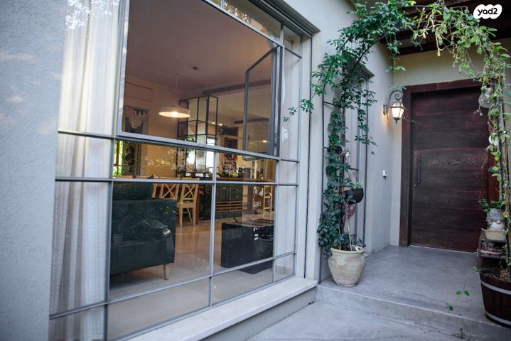 בית פרטי/ קוטג', כפר מנחם