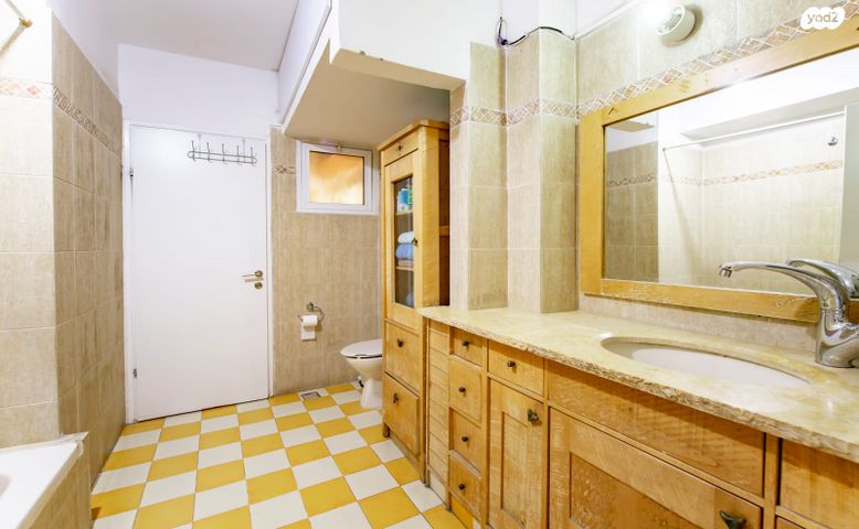 דירה, פתח תקווה